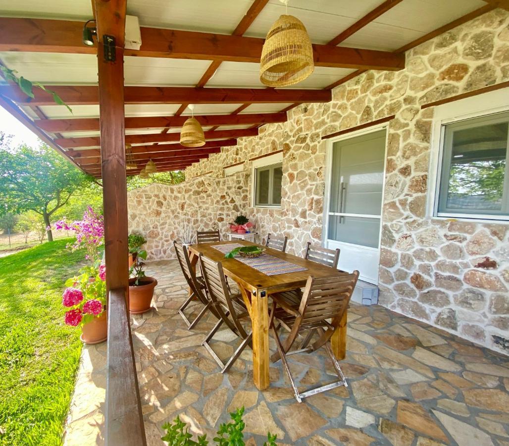Ktima Panagias Villa ออร์โมส ปานากีอาส ภายนอก รูปภาพ